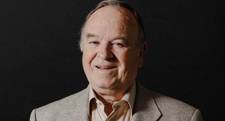 Headshot of Bryan Davies